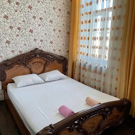 Apartment -біля вокзалу-недалеко від центру-городоцька 151 *